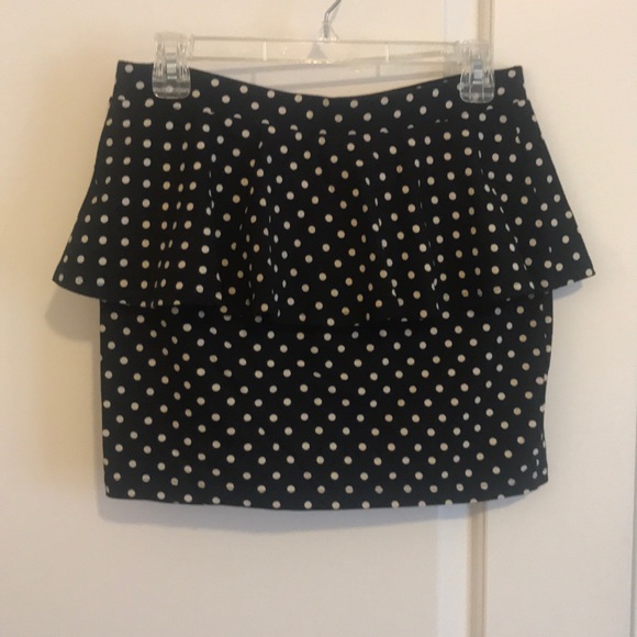 Size Large black/blue and white polka dot Skirt - Picture 2 of 2